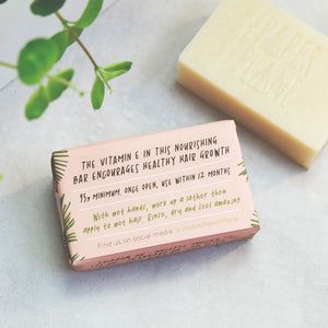 Lavender and Geranium 100% Natural Vegan Plastic-free Solid Shampoo